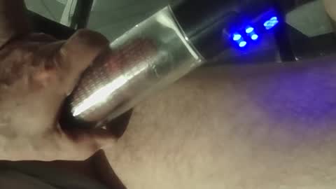 geranimo431374 online show from January 6, 2026, 5:11 am