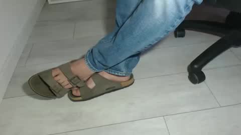 GermanSoleBro online show from February 2, 2026, 8:24 am