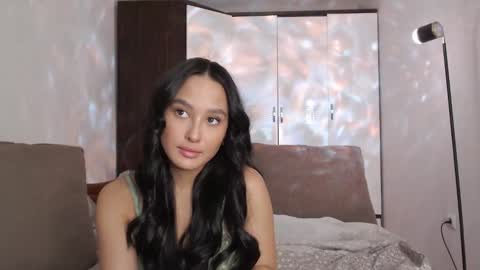 Snapshot of germiona_shine chatting on March 5, 2025, 8:54 am Germiona online show from March 5, 2025, 8:54 am