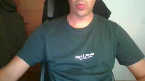 Snapshot of geronimo_2 chatting on November 21, 2025, 12:59 pm geronimo_2 online show from November 21, 2025, 12:59 pm