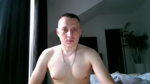 gerrylaylol online show from December 22, 2025, 9:39 am