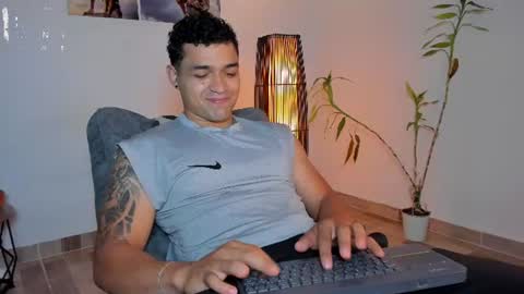 Snapshot of gersonzt chatting on July 10, 2026, 9:17 pm Im Gersonzt online show from July 10, 2026, 9:17 pm
