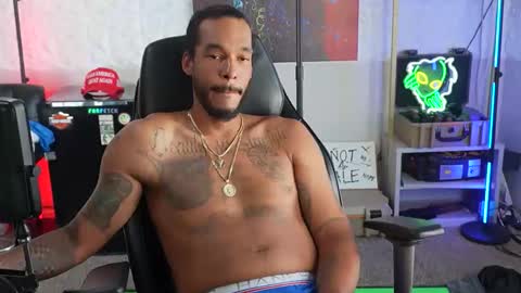 Snapshot of getemgod chatting on June 4, 2026, 10:05 pm getemgod online show from June 4, 2026, 10:05 pm