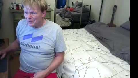 Snapshot of gethyn chatting on November 9, 2025, 9:40 am Gethyn online show from November 9, 2025, 9:40 am