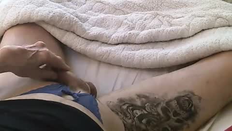 Luscious online show from February 15, 2025, 6:33 pm