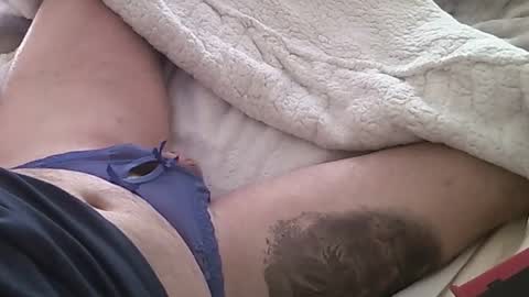 Luscious online show from March 7, 2025, 5:49 pm