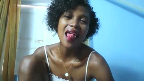 gggloria online show from November 21, 2025, 6:45 am