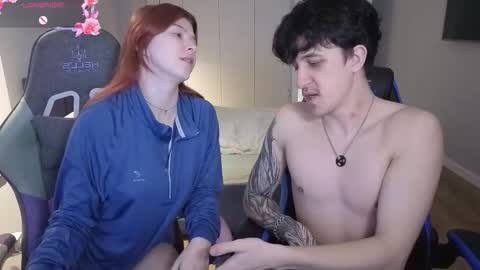 Snapshot of ggoppolsme chatting on October 22, 2025, 5:24 pm Ester and Ri online show from October 22, 2025, 5:24 pm