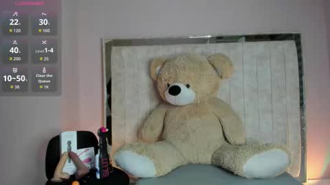 Danna Astrom online show from November 2, 2025, 11:51 pm