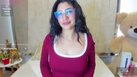 Danna Astrom online show from July 8, 2026, 7:02 am