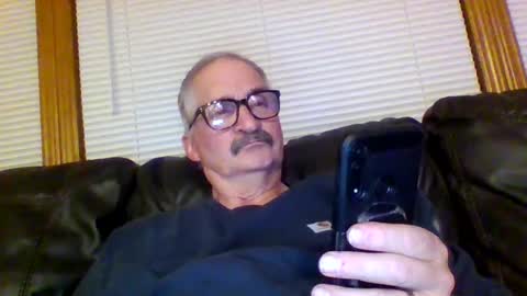 Snapshot of ghost2534 chatting on December 8, 2024, 6:01 am ghost2534 online show from December 8, 2024, 6:01 am