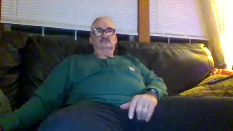 Snapshot of ghost2534 chatting on January 2, 2025, 4:20 am ghost2534 online show from January 2, 2025, 4:20 am