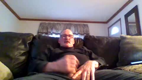 Snapshot of ghost2534 chatting on February 3, 2025, 10:21 pm ghost2534 online show from February 3, 2025, 10:21 pm