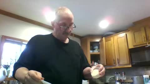 Snapshot of ghost2534 chatting on February 9, 2025, 8:24 pm ghost2534 online show from February 9, 2025, 8:24 pm