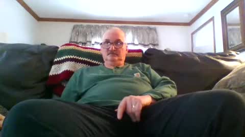 Snapshot of ghost2534 chatting on February 12, 2025, 9:22 pm ghost2534 online show from February 12, 2025, 9:22 pm