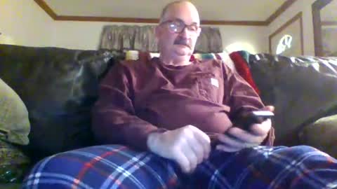 Snapshot of ghost2534 chatting on February 24, 2025, 1:24 am ghost2534 online show from February 24, 2025, 1:24 am