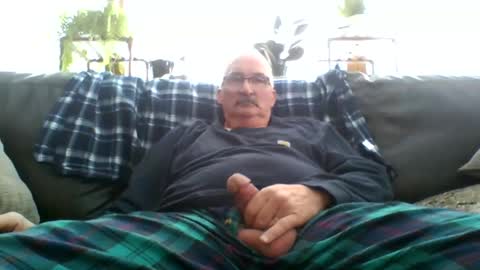 Snapshot of ghost2534 chatting on December 17, 2025, 4:35 pm ghost2534 online show from December 17, 2025, 4:35 pm