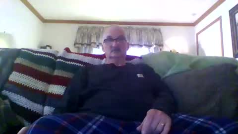 ghost2534 online show from April 4, 2026, 11:35 pm