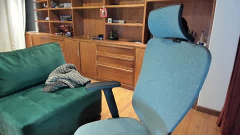 andy online show from January 3, 2025, 1:38 am