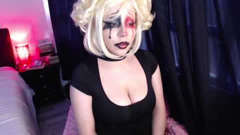 Annie   Im going to be offline from 29nov to 3dec online show from October 1, 2025, 9:32 pm