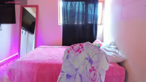 Snapshot of gia_contii chatting on July 20, 2026, 8:44 pm giaaaa online show from July 20, 2026, 8:44 pm
