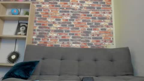 GIA online show from December 1, 2025, 6:02 pm