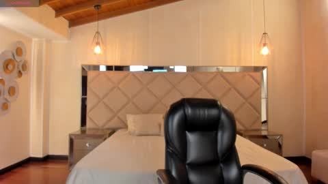 Snapshot of giaferrera_ chatting on January 8, 2026, 7:27 pm Gia Ferrera online show from January 8, 2026, 7:27 pm