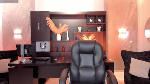 Snapshot of giaferrera_ chatting on January 13, 2026, 7:41 pm Gia Ferrera online show from January 13, 2026, 7:41 pm