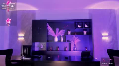 Snapshot of giaferrera_ chatting on February 18, 2026, 7:43 pm Gia Ferrera online show from February 18, 2026, 7:43 pm