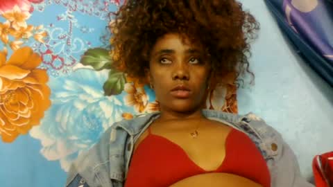 Snapshot of gialbloody chatting on June 15, 2026, 2:47 am gialbloody online show from June 15, 2026, 2:47 am