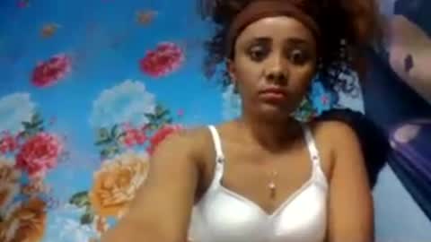 Snapshot of gialbloody chatting on June 16, 2026, 1:47 pm gialbloody online show from June 16, 2026, 1:47 pm