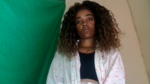 Snapshot of gialbloody chatting on July 11, 2026, 9:45 am gialbloody online show from July 11, 2026, 9:45 am