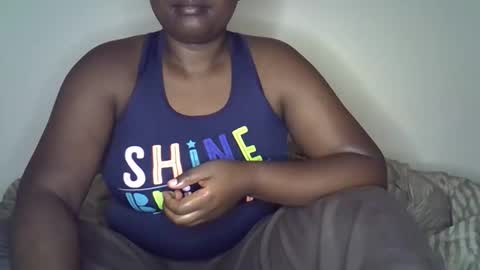 Giannah online show from October 7, 2025, 1:25 am