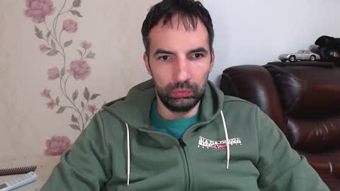 Gianni online show from November 19, 2025, 11:21 am