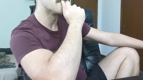 gianniamalfi online show from April 7, 2026, 2:06 pm