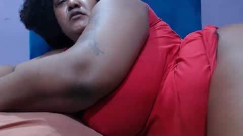 Snapshot of gianttitts chatting on November 22, 2025, 8:57 am gianttitts online show from November 22, 2025, 8:57 am