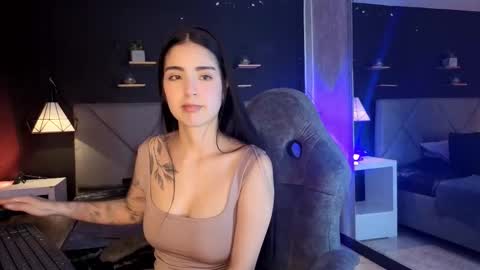 Gia online show from November 20, 2025, 2:34 am