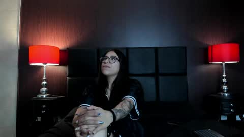 Snapshot of giax_ chatting on May 18, 2026, 8:14 pm Gia and Tx online show from May 18, 2026, 8:14 pm