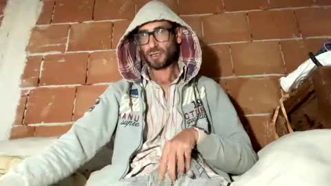 Corrado online show from December 3, 2024, 3:11 pm