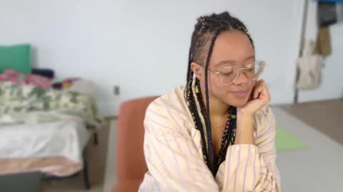 Gift online show from January 18, 2025, 5:04 pm