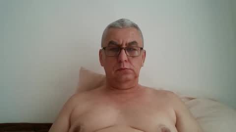 gigi1970 online show from May 2, 2026, 12:54 pm