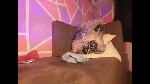 Snapshot of gigi_squirt chatting on September 17, 2025, 6:53 pm gigi_squirt online show from September 17, 2025, 6:53 pm
