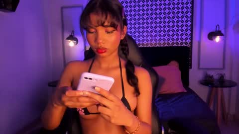 GIGI online show from March 11, 2025, 4:54 am