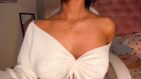 GIGI online show from December 4, 2025, 5:39 am