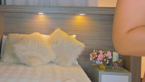 Snapshot of gigi_wilden chatting on November 22, 2025, 1:54 pm gigi wilden online show from November 22, 2025, 1:54 pm