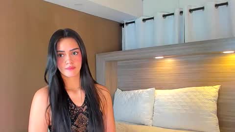 Snapshot of gigi_wilden chatting on December 5, 2025, 2:25 pm gigi wilden online show from December 5, 2025, 2:25 pm