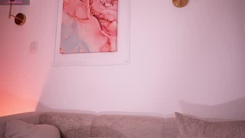 GIGI online show from February 6, 2025, 11:15 pm