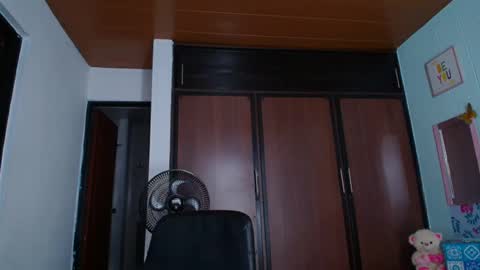 Sharlotte  online show from March 4, 2025, 10:49 pm