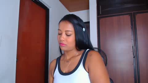 Sharlotte  online show from March 6, 2025, 8:37 pm