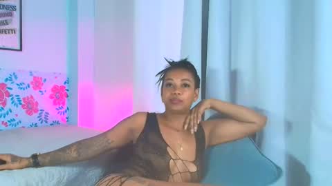 Sharlotte  online show from November 25, 2025, 9:48 pm